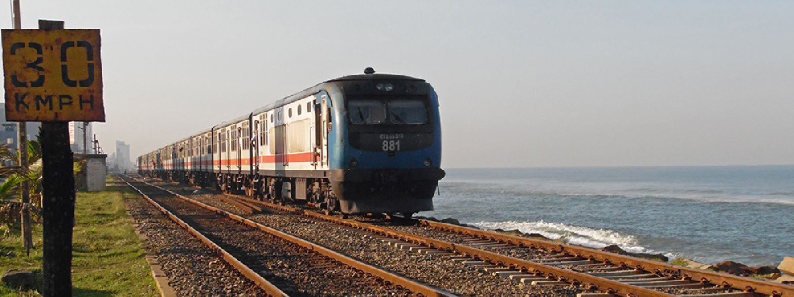 Trains to reduce speed between Fort & Wadduwa